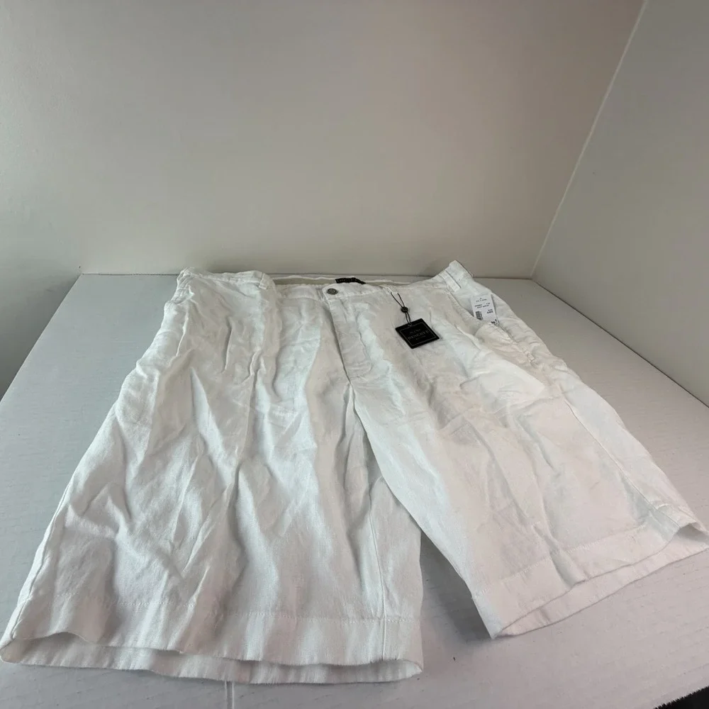 JoS.‎ A Bank Men's White Linen Blend Reserve Shorts Size 44R NWT Beach Vacation
